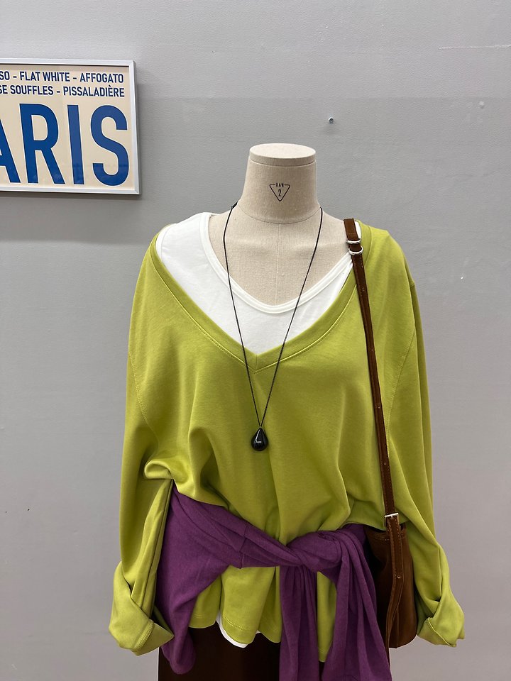 Flow V Sweatshirt by The Fine.b for Women - view 1
