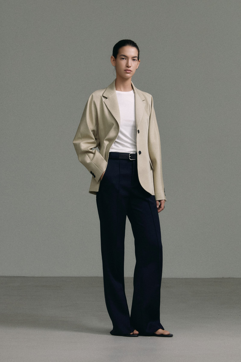 Ring Pocket Pintuck Straight Slacks by Understanding for Women - view 11