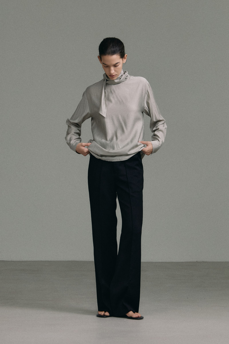 Ring Pocket Pintuck Straight Slacks by Understanding for Women - view 10