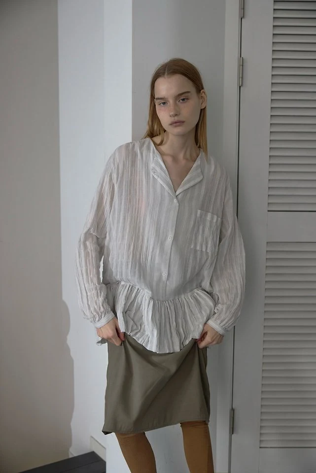 Foi Balloon Blouse by Uoov for Women - view 4