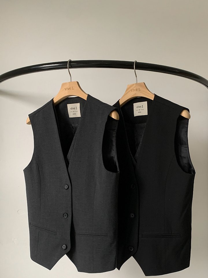 Rui Vest by Vive L for Women - view 1