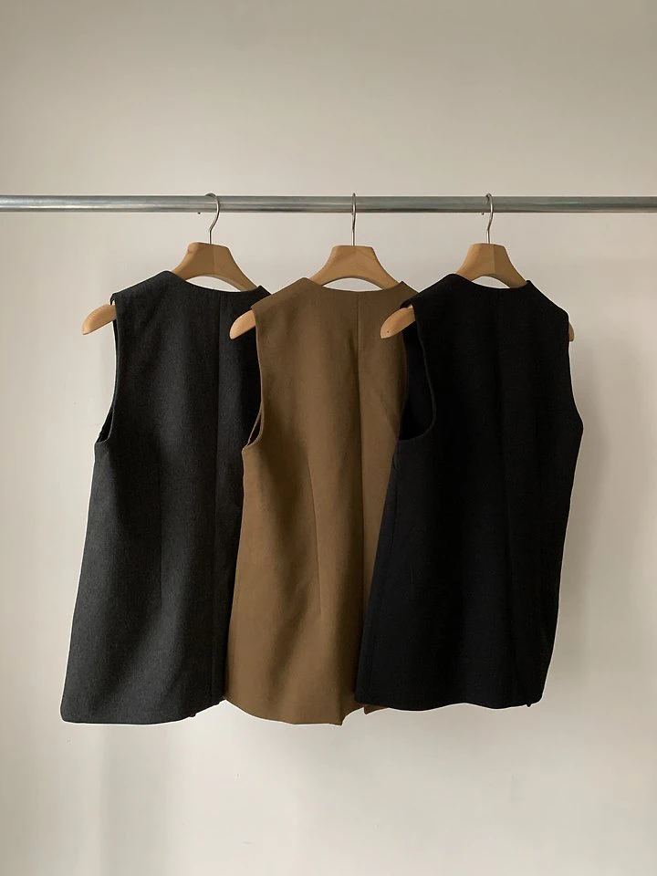 Rhea Vest by Vive L for Women - view 2