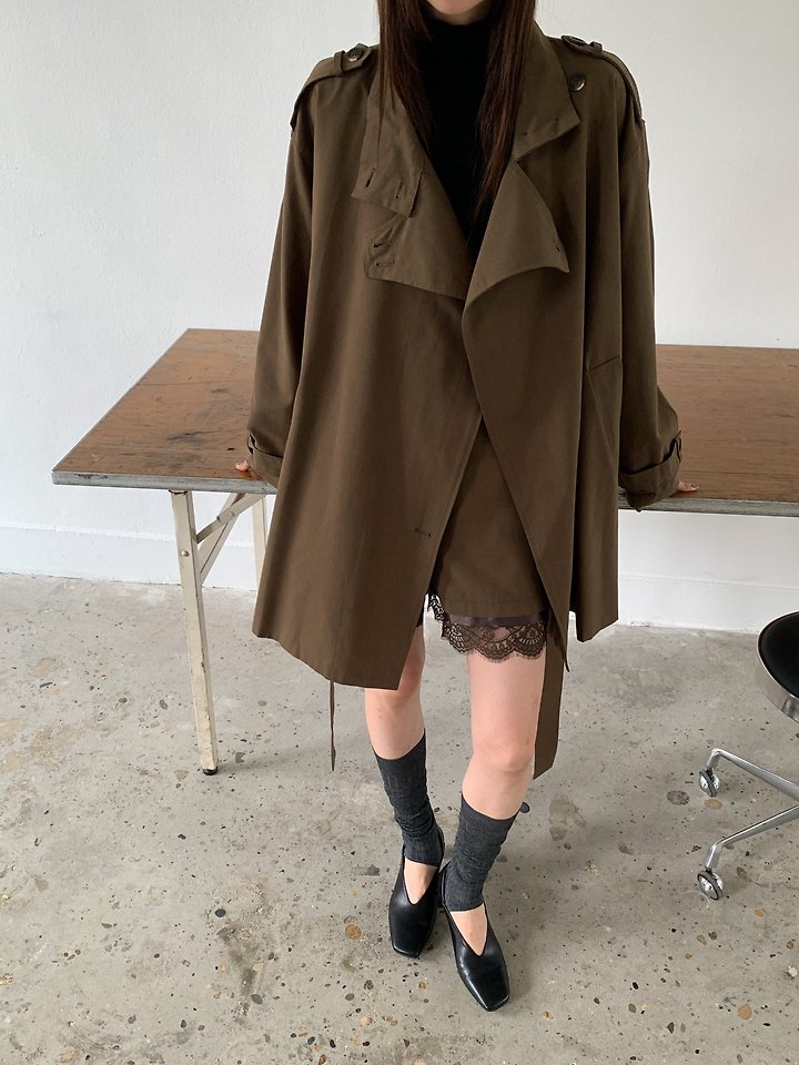 Kelly Trench Coat by Vive L for Women - view 7