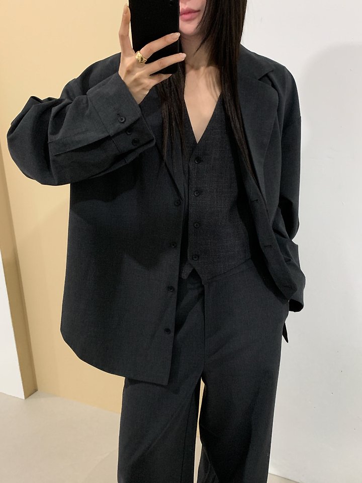 Rui Vest by Vive L for Women - view 6