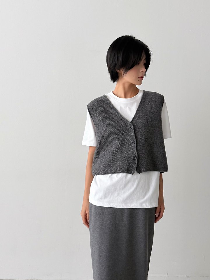 Guho Short Sleeved Tee by Yikho for Women - view 11