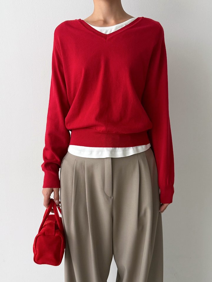 City V-neck Pullover by Yikho for Women - view 7