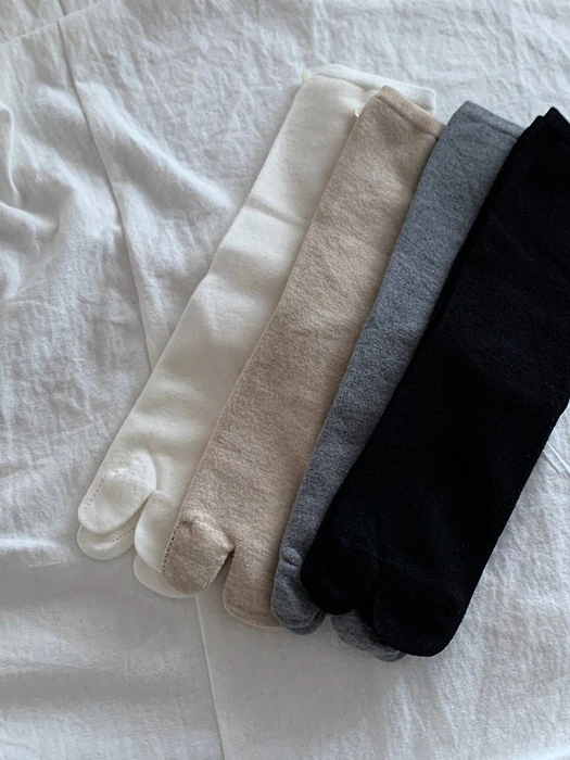 Wool Tabi Socks Wool Tabi Socks by Lucy Salon for Women - catalog view