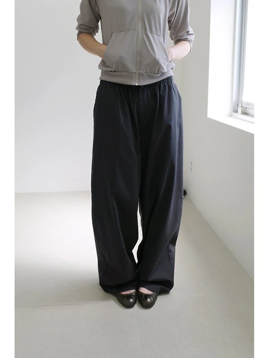 Mute Balloon Pants Mute Balloon Pants by Enten for Women - catalog view