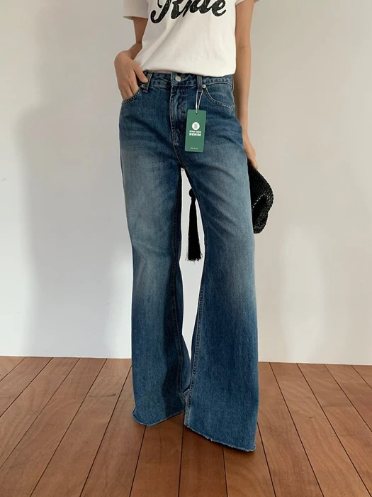 Back Roll-Up Pants Back Roll-Up Pants by Lucy Salon for Women - catalog view
