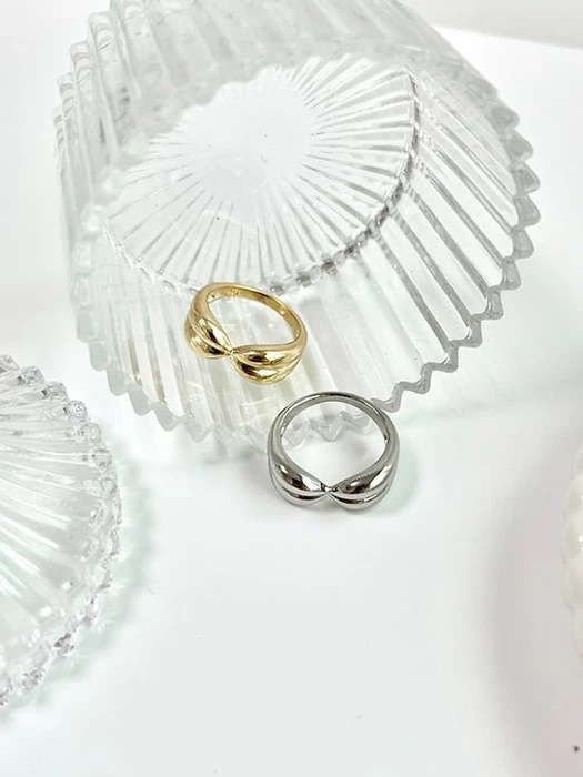 Somu Butterfly Ring by Eeiitt for Women - catalog view