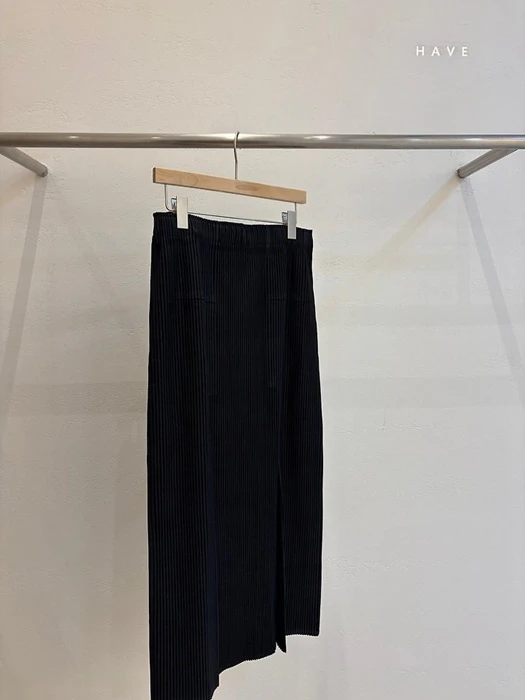 Pleats Slit Skirt Pleats Slit Skirt by Have for Women - catalog view