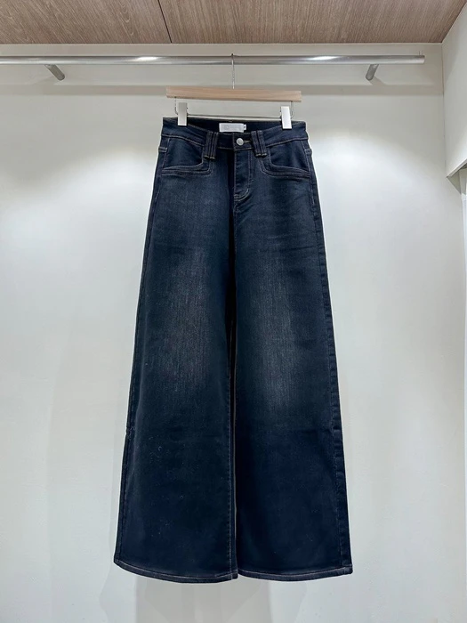 Tomtom Black Jeans by J dew for Women - catalog view