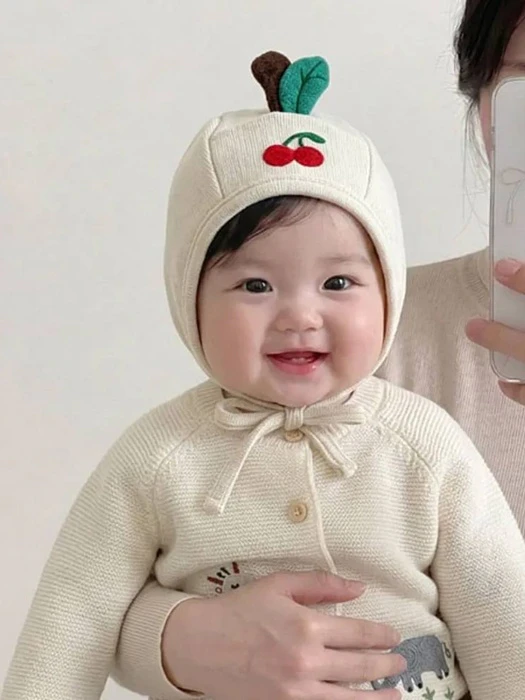 I Am Cherry Bonnet Hat by Miso for Child unisex - catalog view