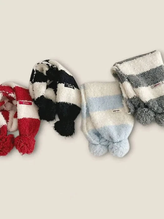 Ball Knit Muffler Ball Knit Muffler by Dudie for Child - catalog view