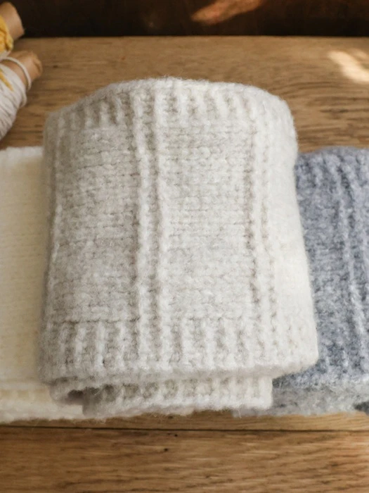Monggle Muffler by Flo for Child - catalog view