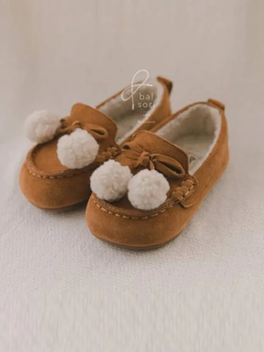 Pompom Ribbon Loafers Pompom Ribbon Loafers by Babyzzam for Child - catalog view