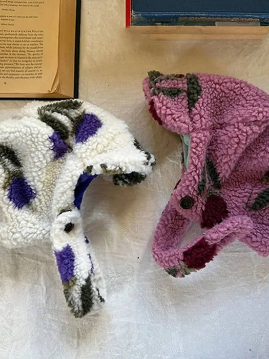 Monceau Tumble Bonnet by Oren for Child - catalog view