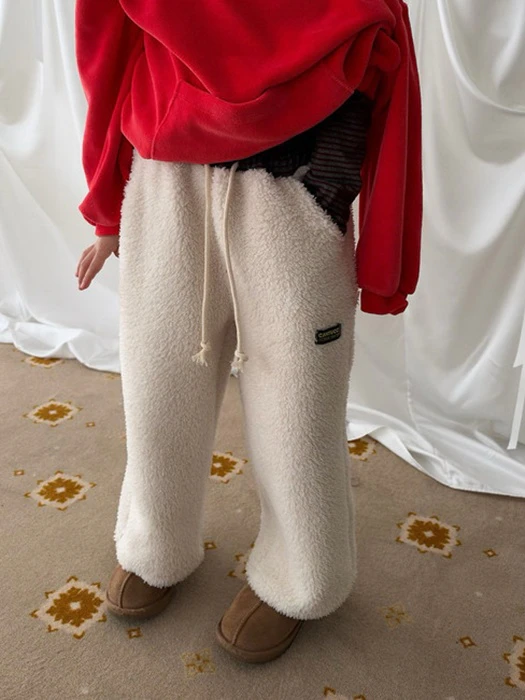 Muju Fur Pants Muju Fur Pants by Cantucci Studio for Child - catalog view