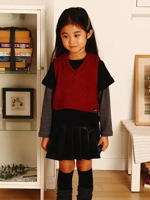 Overlap V Knit Overlap V Knit by Lalabongbong for Child - catalog view