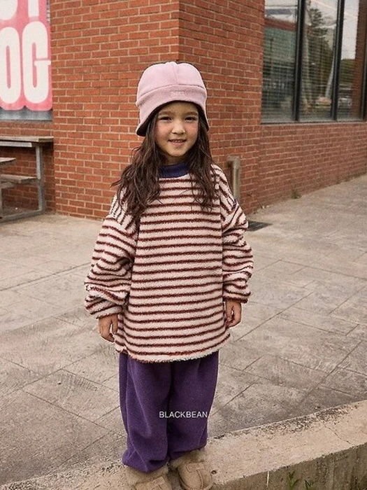 Be-shon Sweatshirt Be-shon Sweatshirt by Black Bean for Child - catalog view