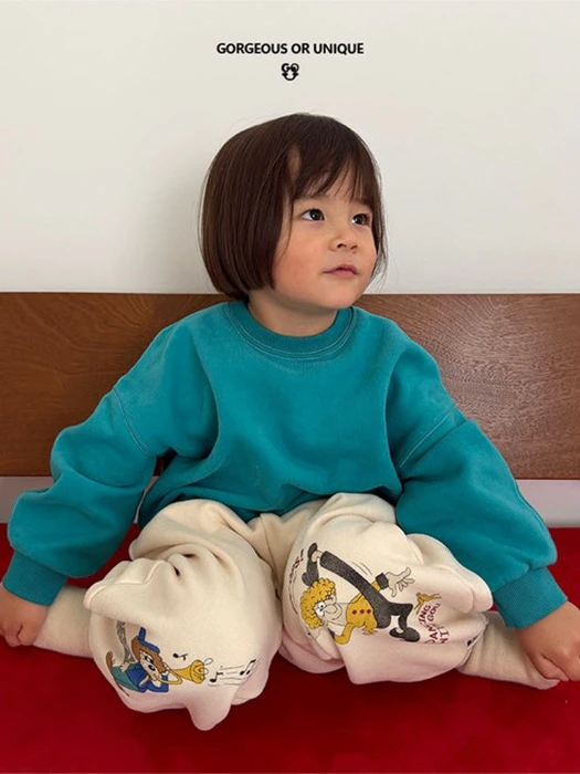 Pretty Sweatshirt by Go;u for Child - catalog view