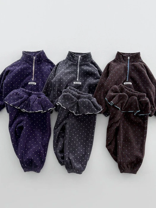 Dot Half Zip-up Set Dot Half Zip-up Set by Bonito for Child - catalog view