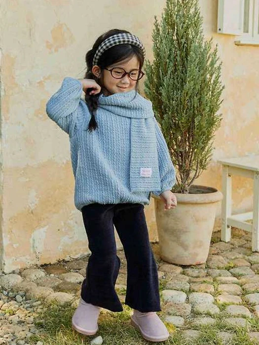 Twisted Long Muffler Set Twisted Long Muffler Set by Urban Rabbit for Child - catalog view