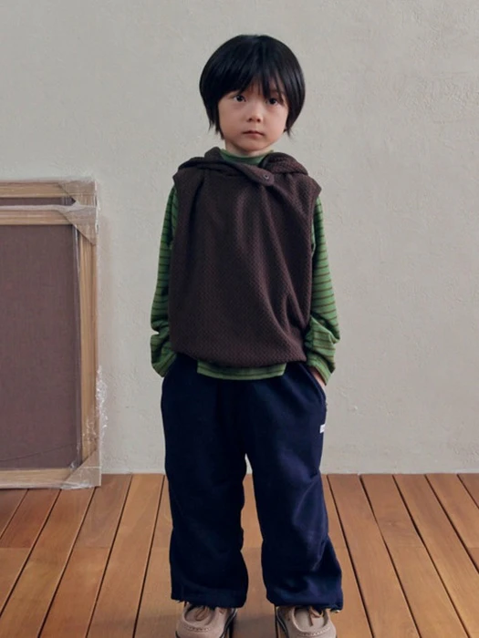 Cover Hooded Vest Cover Hooded Vest by Grow B for Child - catalog view