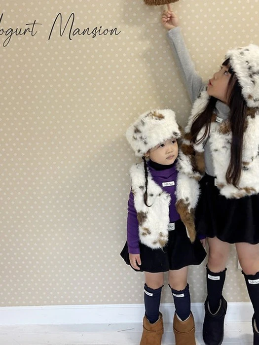 Eum Vest Eum Vest by Yogurt Mansion for Child - catalog view