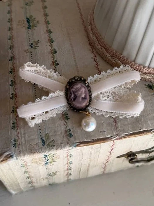 Happy Brooch by Marron for Baby - catalog view