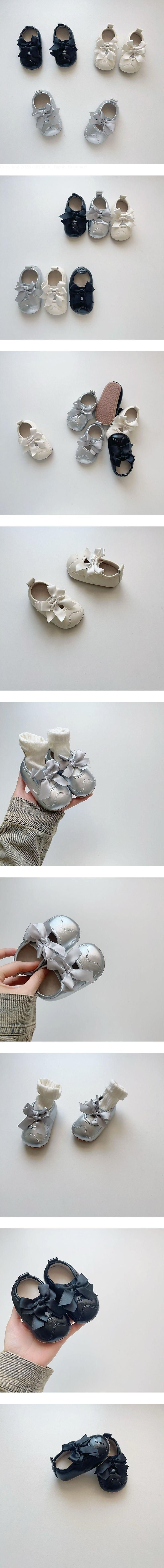 Mini Fleece Double Ribbon Shoes by Ante J for Child - view 1