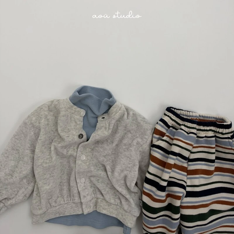 Huyu Turtleneck by Aou Studio for Child - view 9