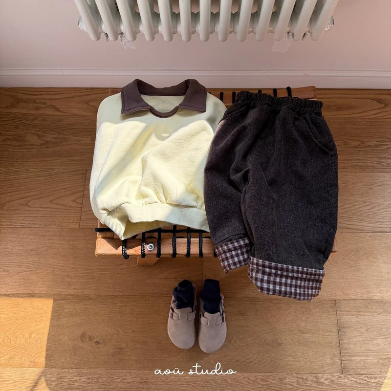 Butter Collar Sweatshirt by Aou Studio for Child - view 7