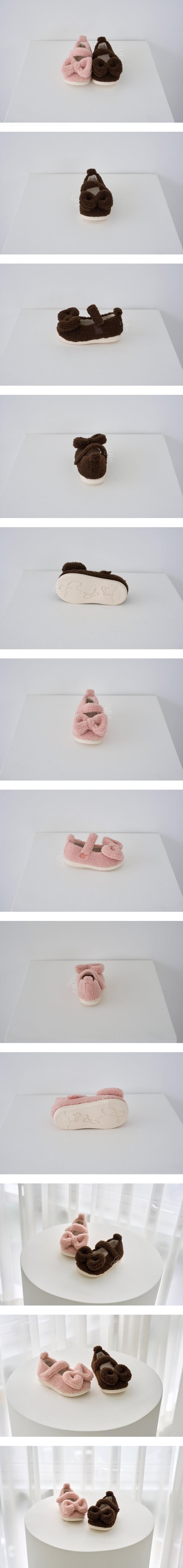Boucle Ribbon Squeaky Shoes by Babyzzam for Child - view 1