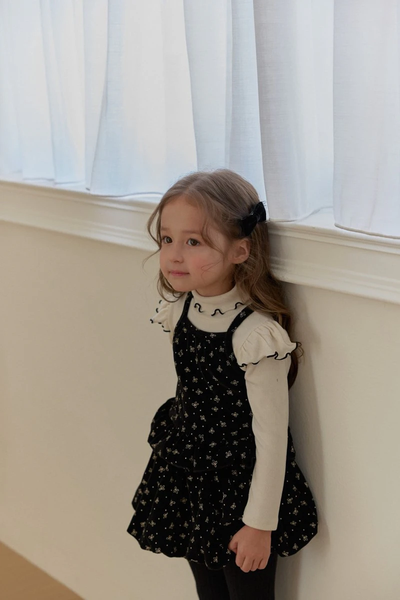 Choux Cream Set by Berry Berry for Child - view 9