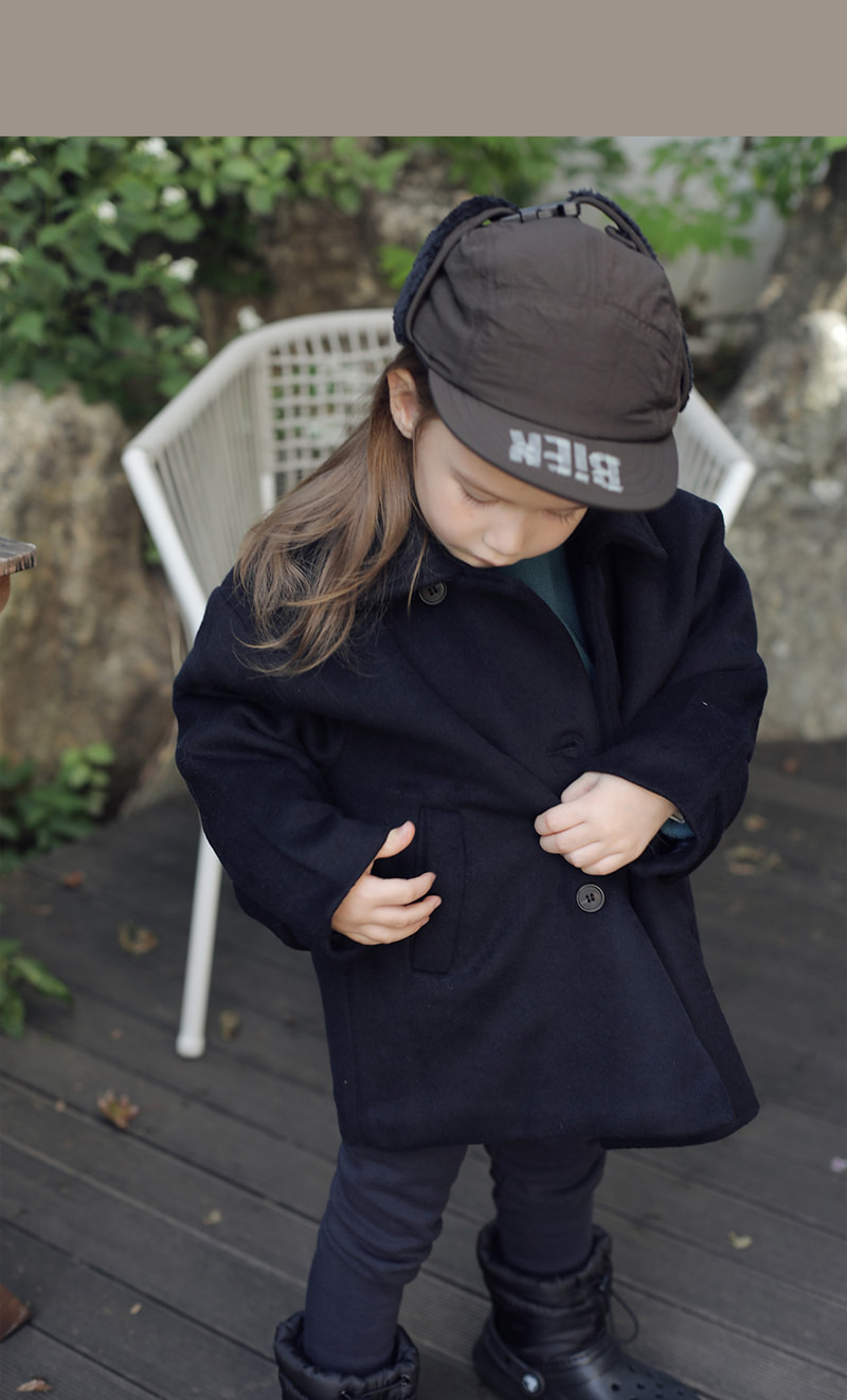Cullen Fleece Cap by Bien a Bien for Child - view 10