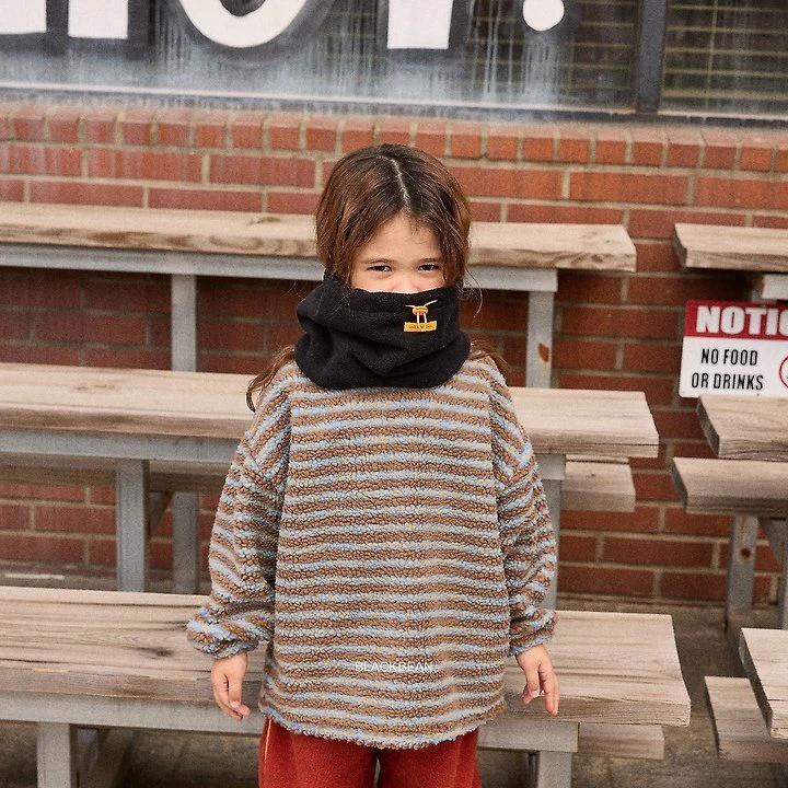 Winter Neck Warmer by Black Bean for Child - view 11