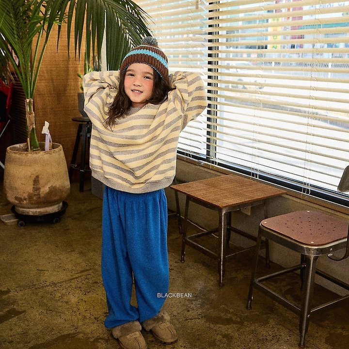 Great Sweatshirt by Black Bean for Child - view 7