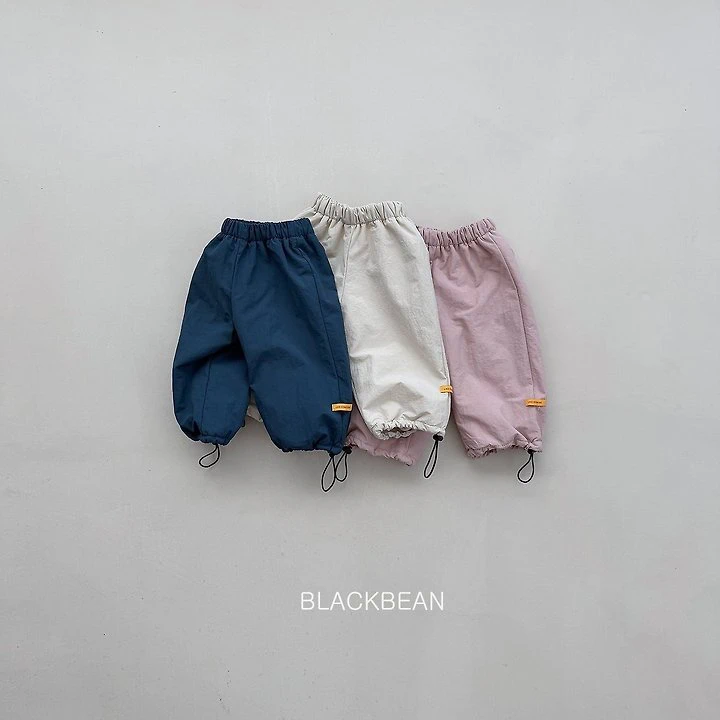 Bao Pants by Black Bean for Child - view 1