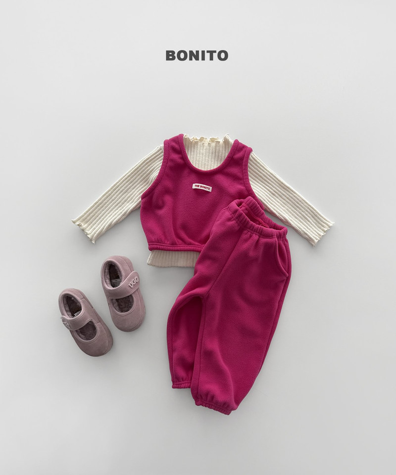 Biscuit Vest Top & Bottom Set by Bonito for Child - view 12