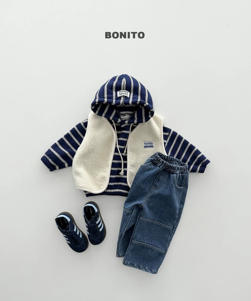 Monggle Tumble Vest by Bonito for Child - view 5