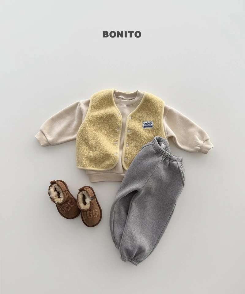 Monggle Tumble Vest by Bonito for Child - view 7