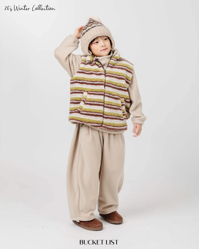 Fleece Curved Pants by Bucket List for Child - view 12