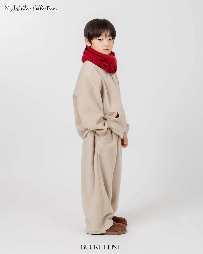 Fleece Curved Pants by Bucket List for Child - view 5