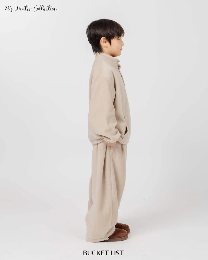 Fleece Curved Pants by Bucket List for Child - view 3