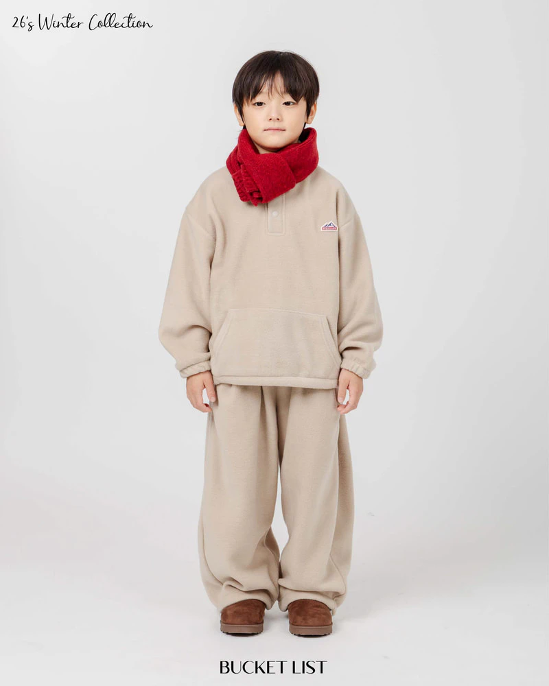 Fleece Curved Pants by Bucket List for Child - view 4
