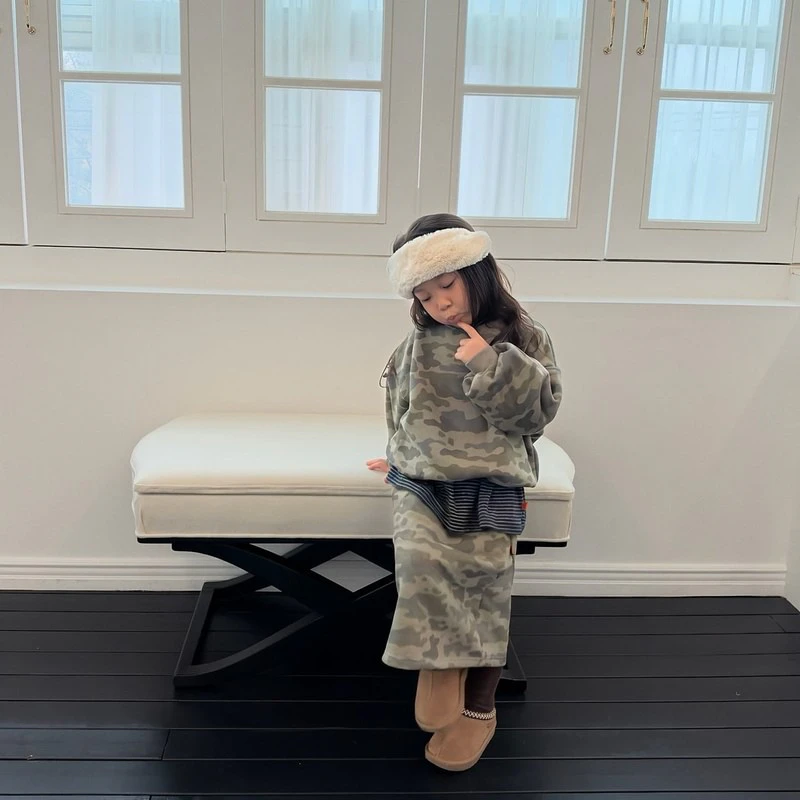 Prim Cargo Sweatshirt by Cantucci Studio for Child - view 9