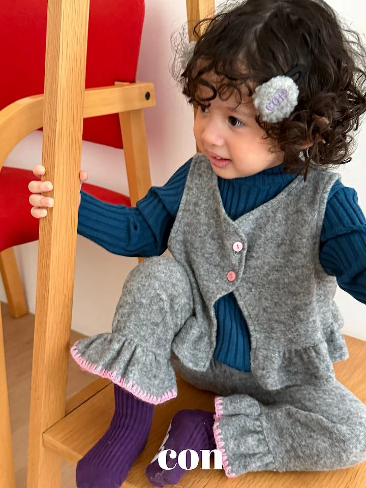 Front Back Frill Vest by Con for Baby - view 10