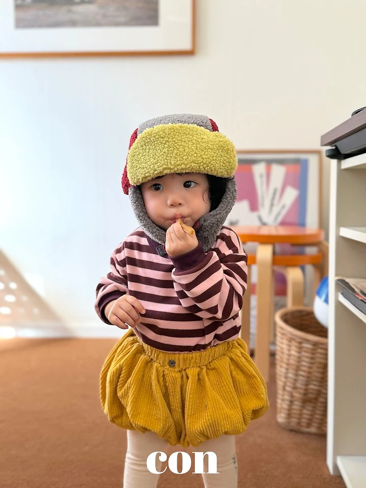 Toy Fleece Bucket Hat by Con for Baby - view 2