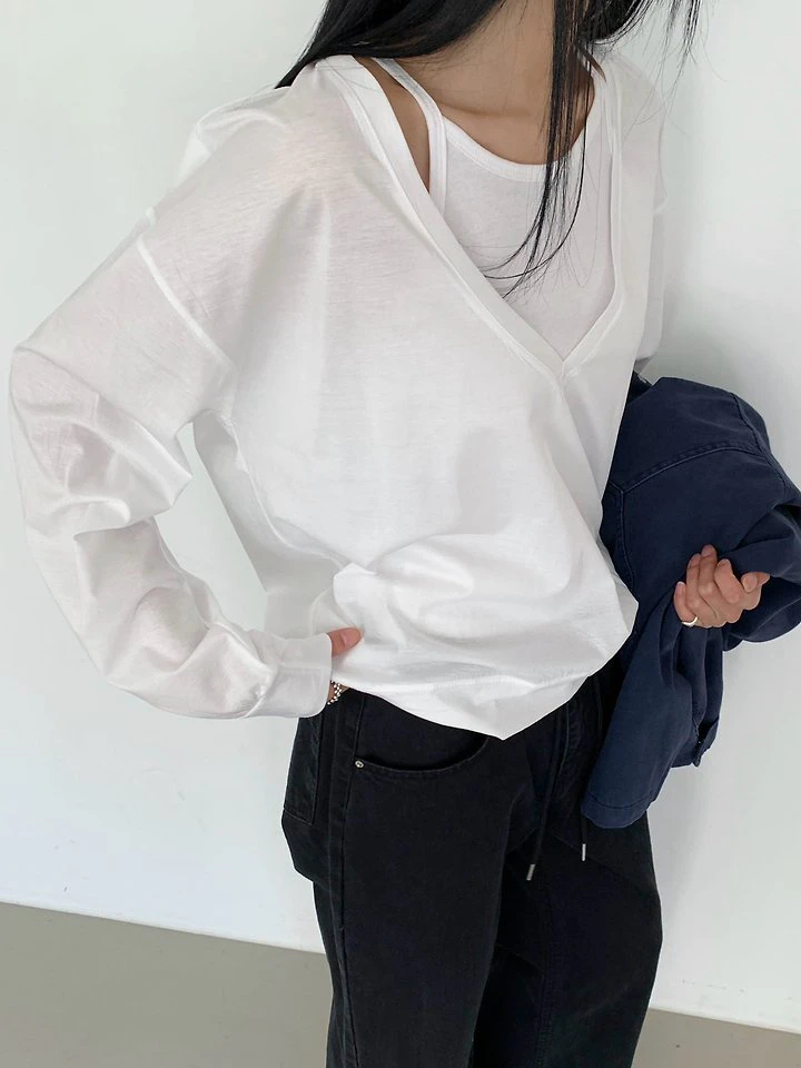 Deep V-Neck Silket Sweatshirt by Cover for Women - view 4